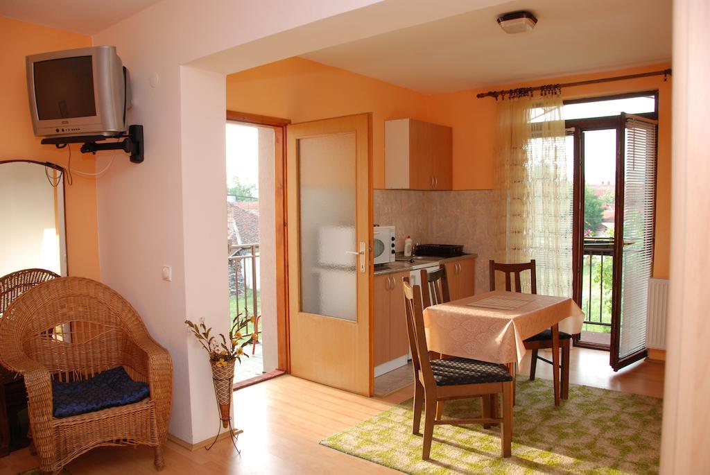 סוקו בניה Apartments Hadzi חדר תמונה