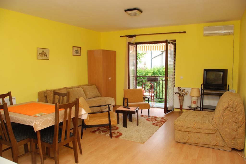 סוקו בניה Apartments Hadzi חדר תמונה